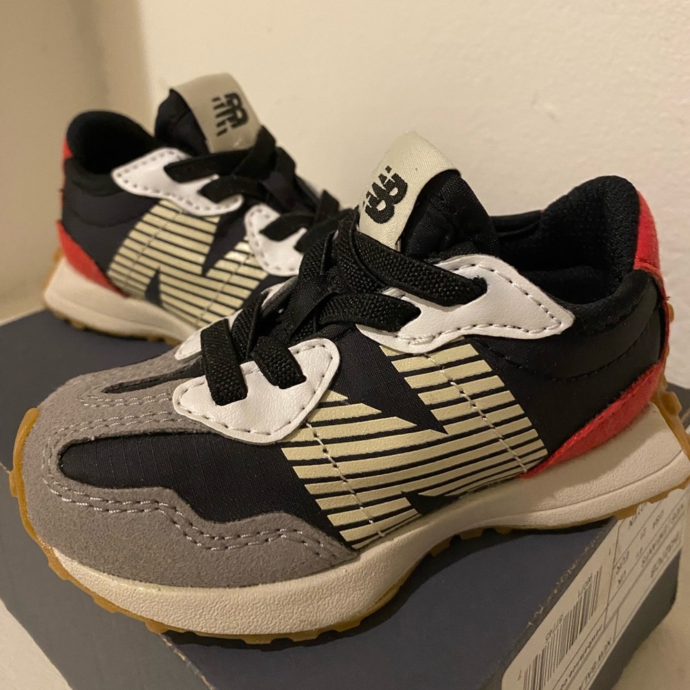 Baby/toddler 327 New Balance Sneakers